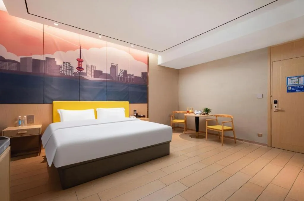 Bed in Quanzhou Binhai Hotel