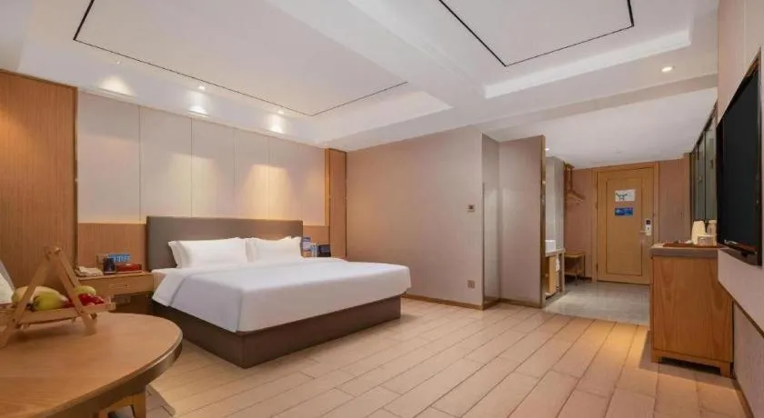 Bed in Quanzhou Binhai Hotel