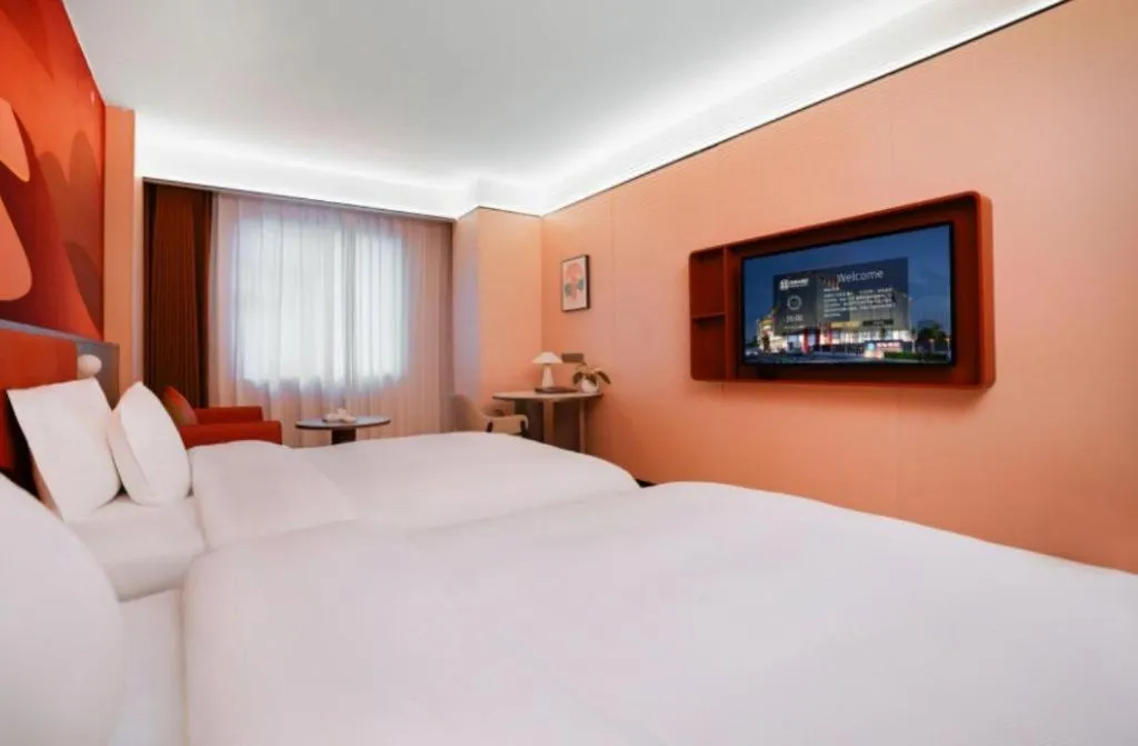 Bed in Quanzhou Binhai Hotel