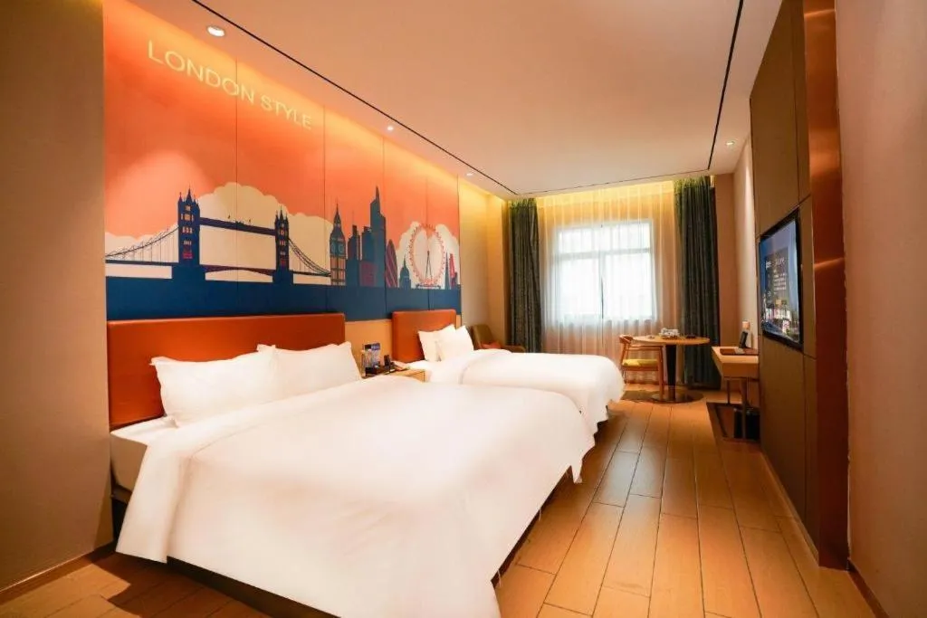 Bed in Quanzhou Binhai Hotel