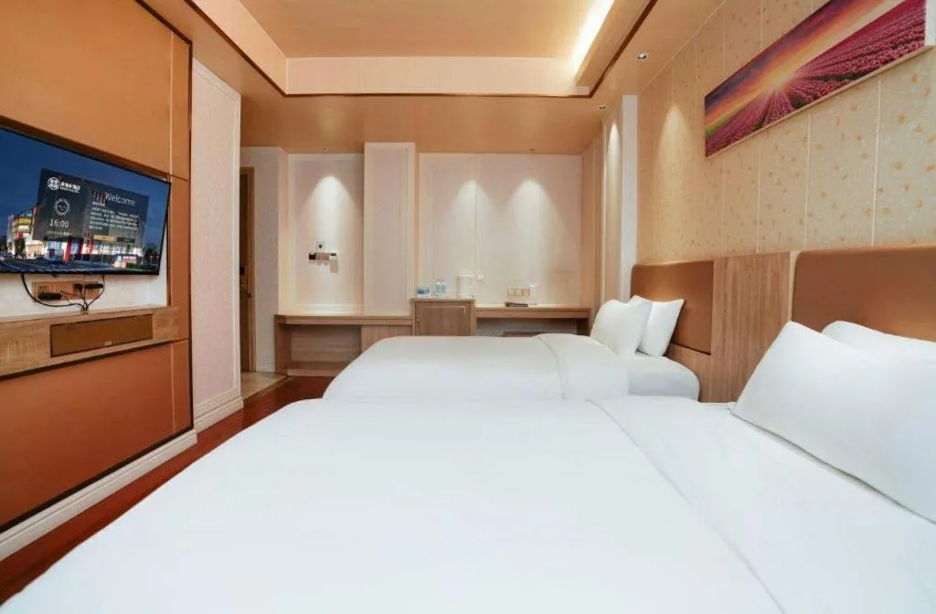 Bed in Quanzhou Binhai Hotel