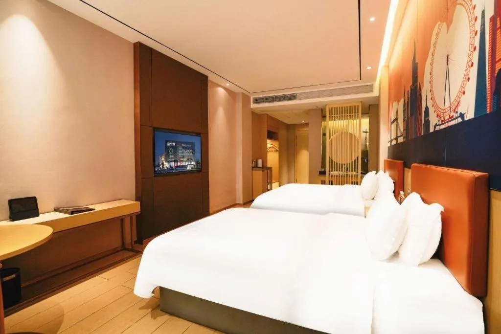 Bed in Quanzhou Binhai Hotel
