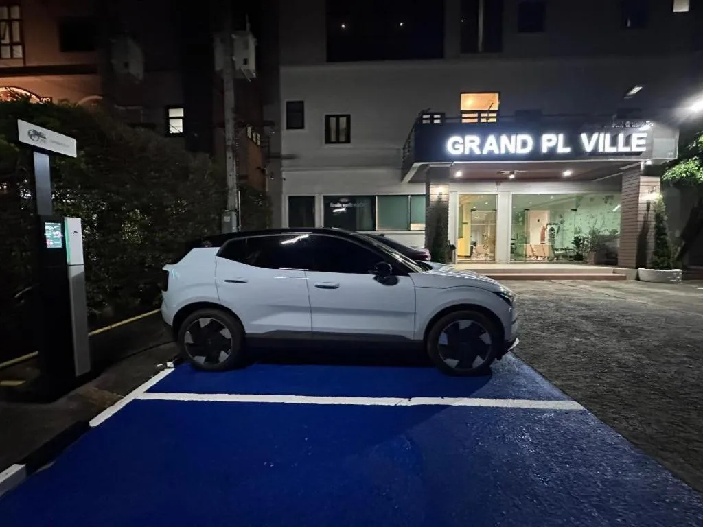 Grand PL Ville Hotel