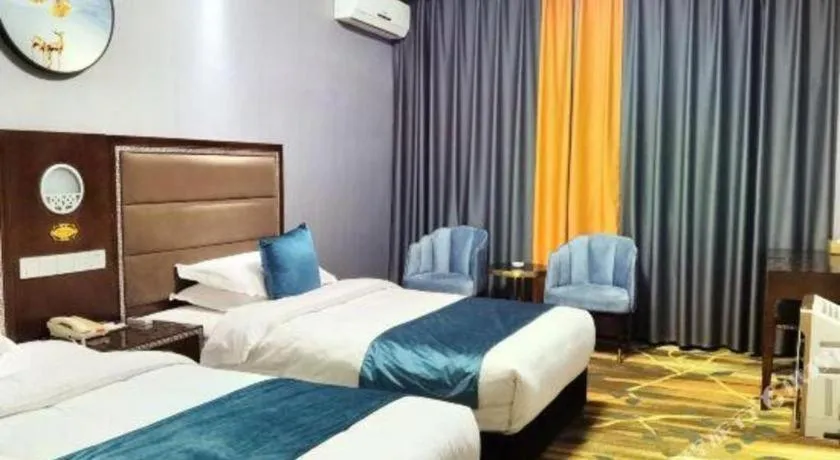 Bed in Dunhuang Dunhe Hotel
