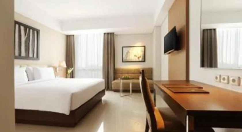Bed in Hotel Santika Premiere Kota Harapan Indah