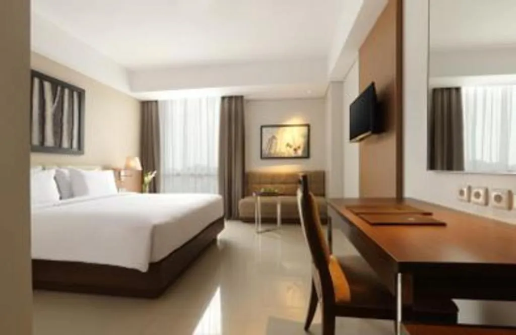 Bed in Hotel Santika Premiere Kota Harapan Indah