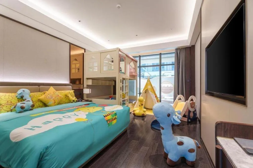 Bed in Dongguan Yingbin Hotel