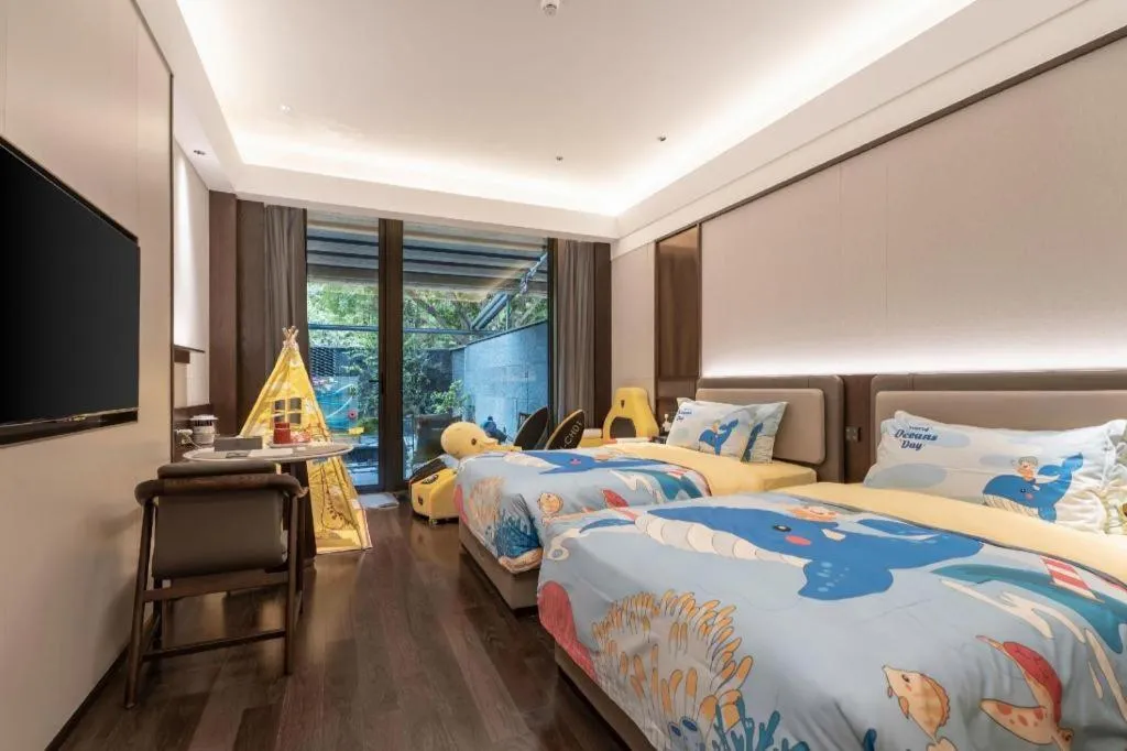 Bed in Dongguan Yingbin Hotel