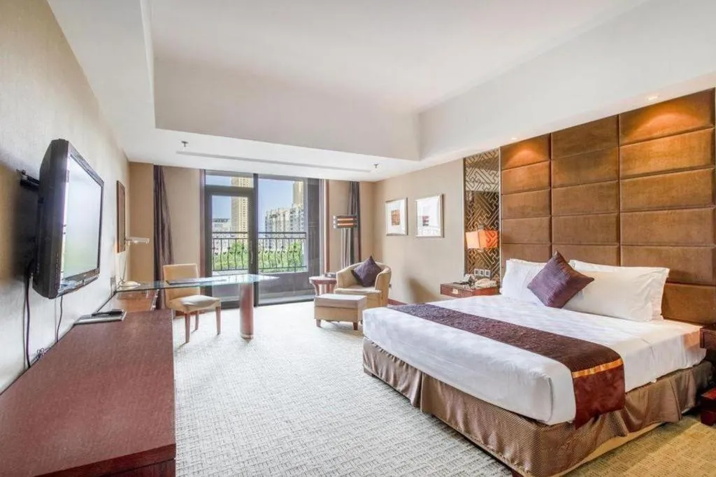 Bed in Blue Horizon International Hotel Gaomi