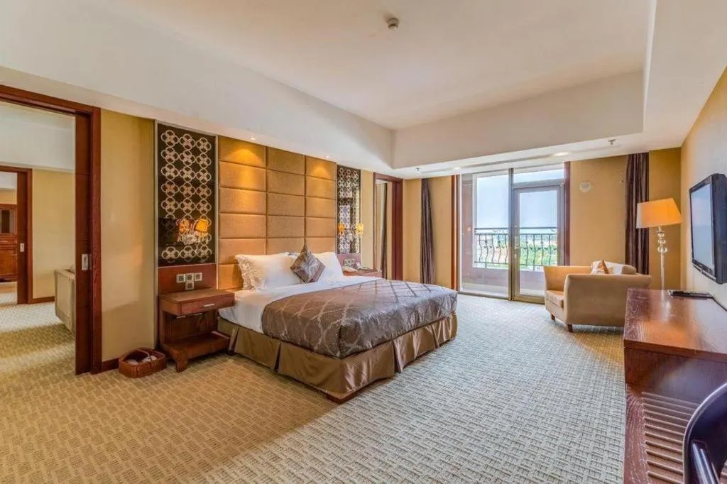 Bed in Blue Horizon International Hotel Gaomi