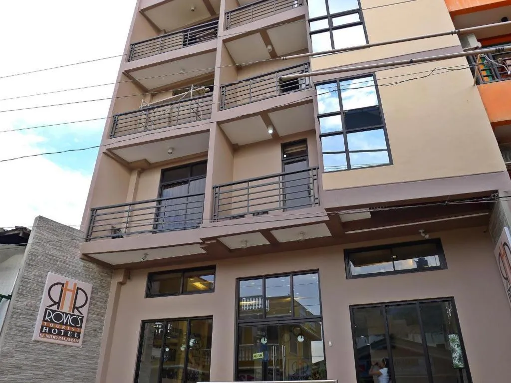 Rovic's Tourist Hotel