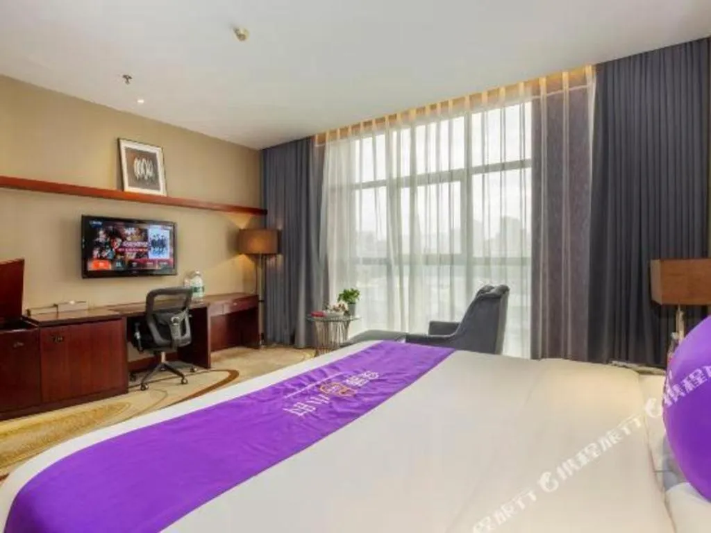 Bed in Quanzhou Jinjiang Hollyston Hotel