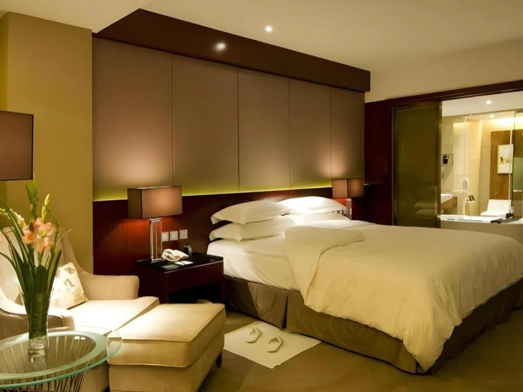 Bed in Quanzhou Jinjiang Hollyston Hotel