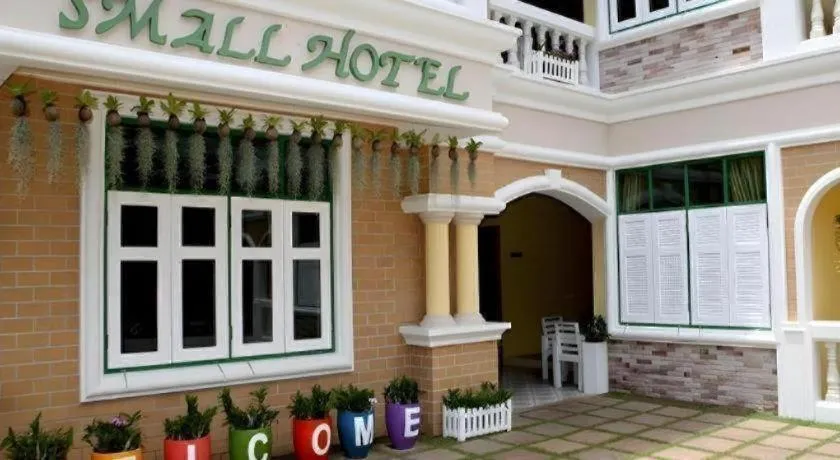 Small Hotel