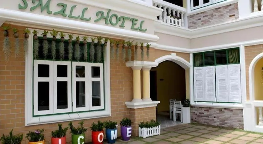 Small Hotel