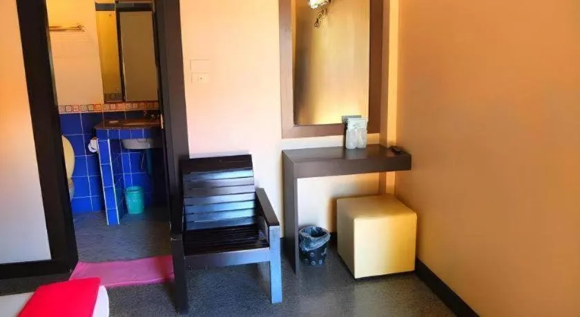 Picnic Sriracha Hotel