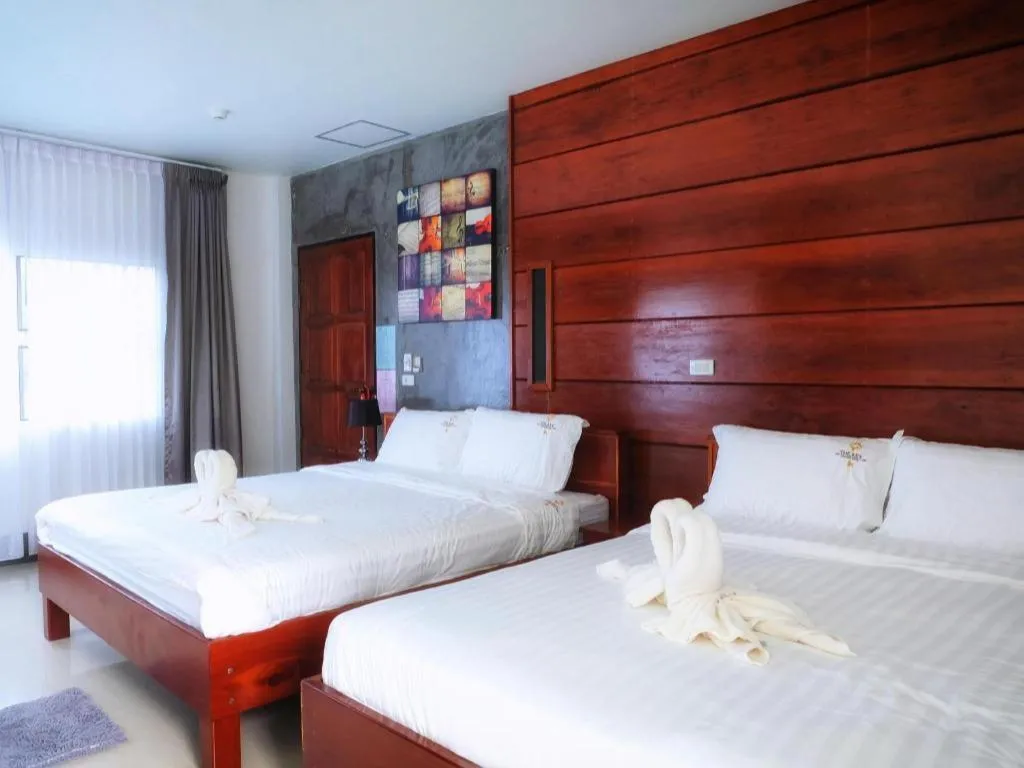 Bed in The Key Hotel