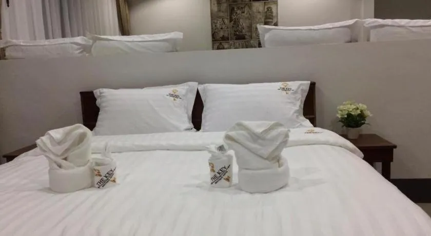 Bed in The Key Hotel