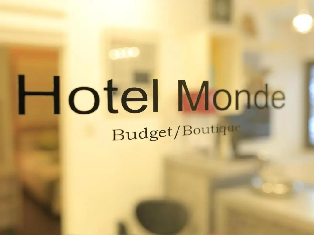 Hotel Monde