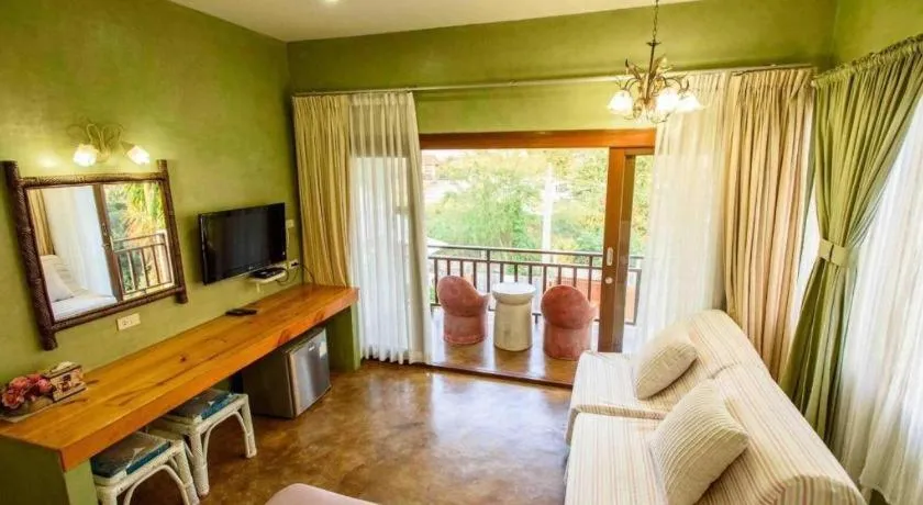 Baan Parinda (Pompom Home)