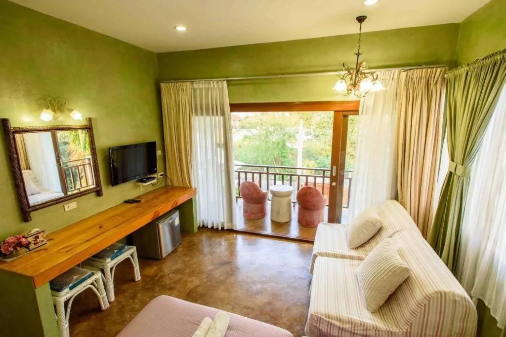 Baan Parinda (Pompom Home)