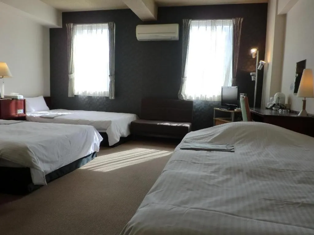 Bed in Hotel Town Center