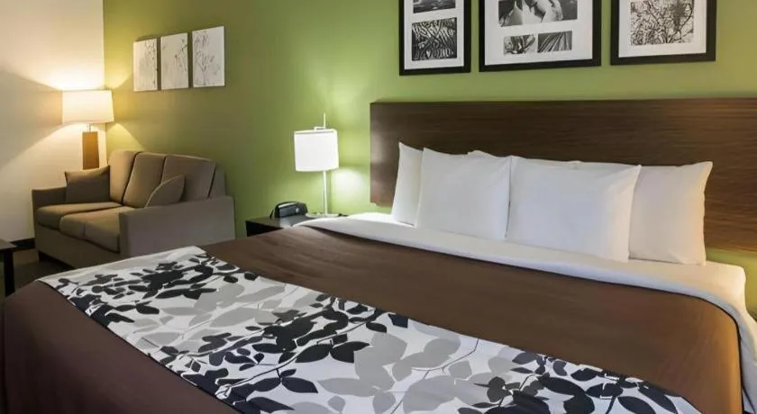 Bed in Sleep Inn & Suites Dripping Springs - Austin Area
