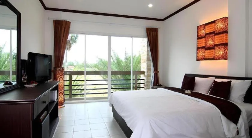 Bed in Sritrakul Place