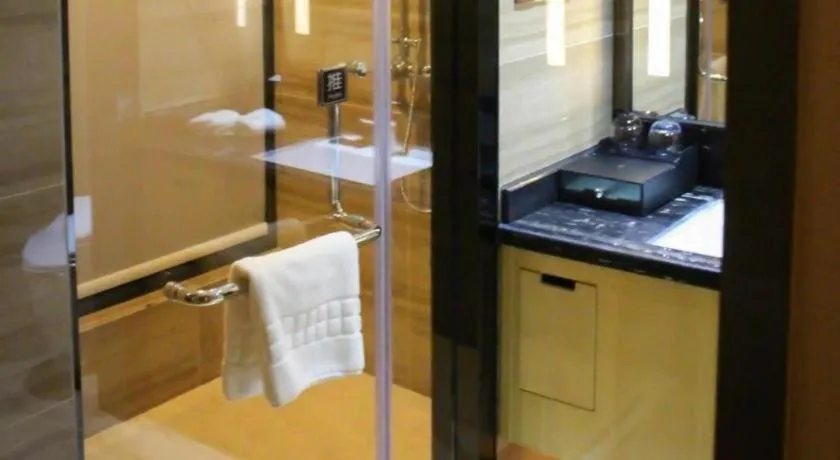 Golden Phoenix International Hotel