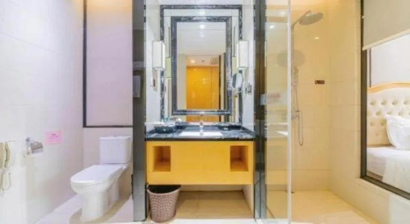 Golden Phoenix International Hotel