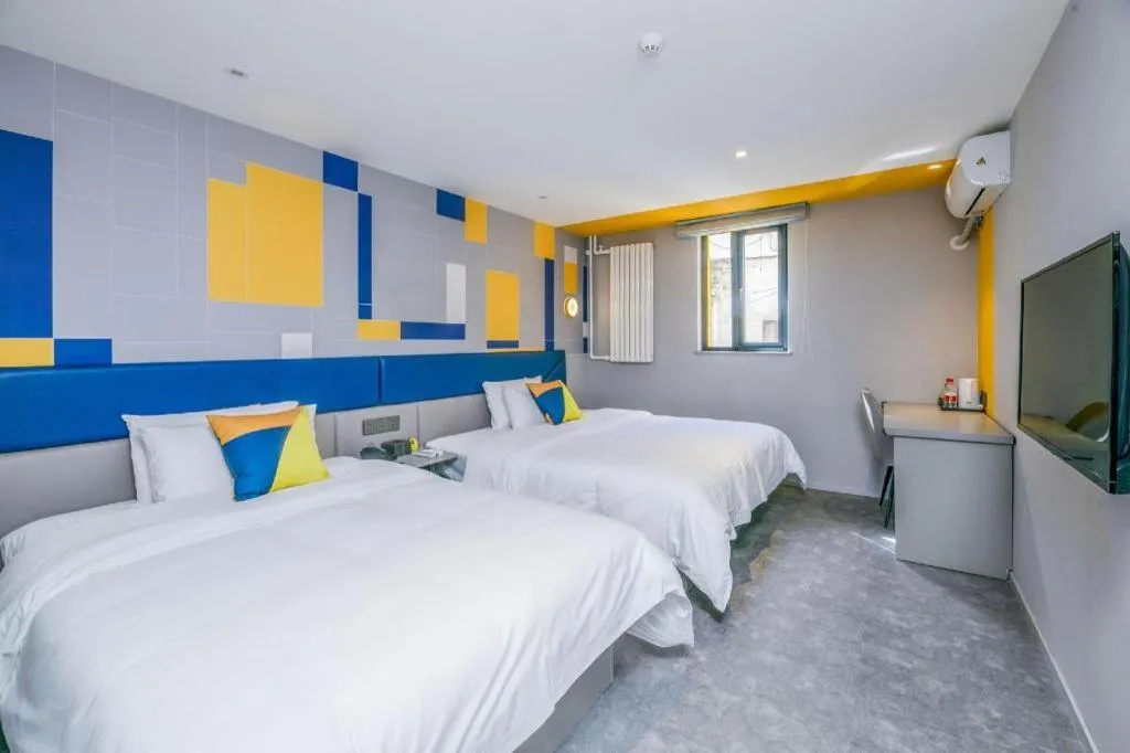 Bed in 7 Days Inn Beijing Tongzhou Universal Studio Linheli Metro Station