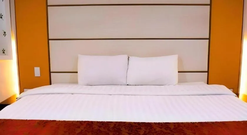 Bed in Horizon Hotel