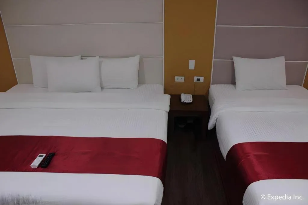 Bed in Horizon Hotel