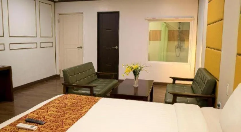 Bed in Horizon Hotel