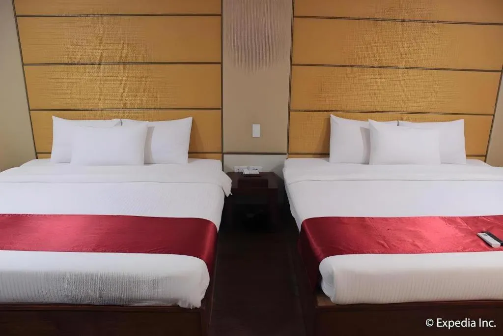 Bed in Horizon Hotel