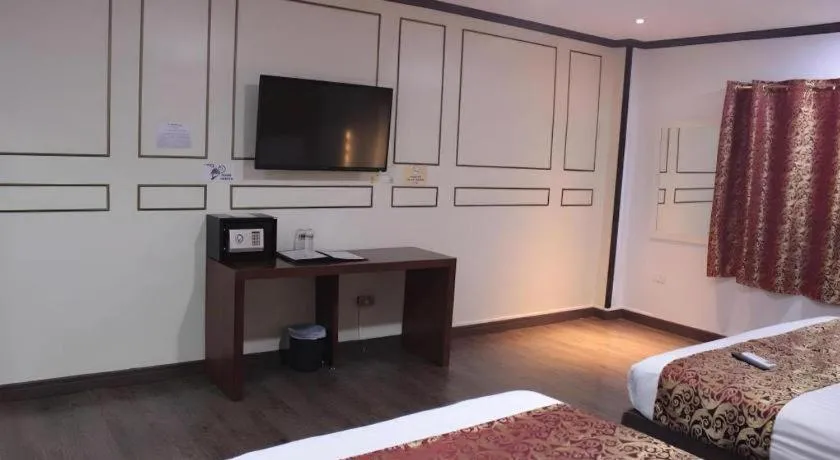 Bed in Horizon Hotel