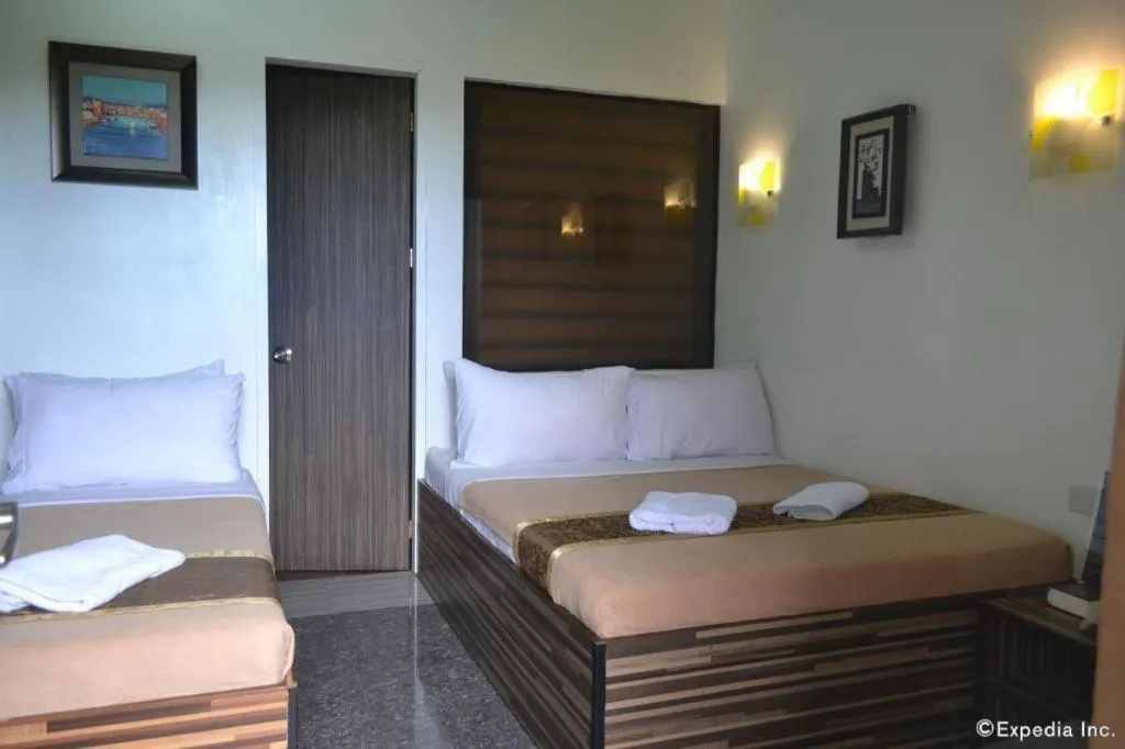 Bed in Zanrock Micro Hotel