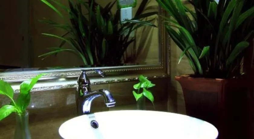 Fuzhou Chuanjie Hotspring and Golf Club Hotel