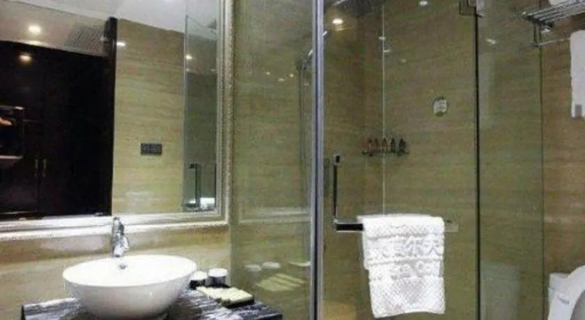 Fuzhou Chuanjie Hotspring and Golf Club Hotel