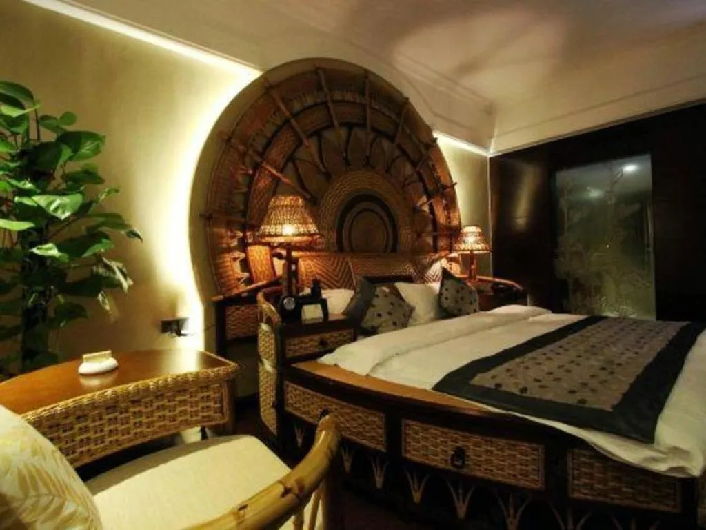 Bed in Fuzhou Chuanjie Hotspring and Golf Club Hotel