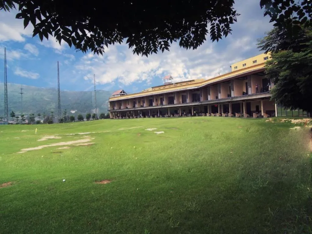 Fuzhou Chuanjie Hotspring and Golf Club Hotel