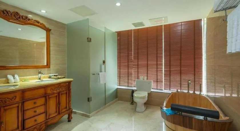 Fuzhou Chuanjie Hotspring and Golf Club Hotel