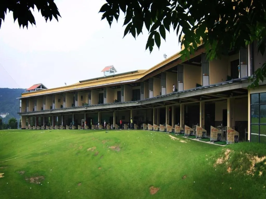 Fuzhou Chuanjie Hotspring and Golf Club Hotel