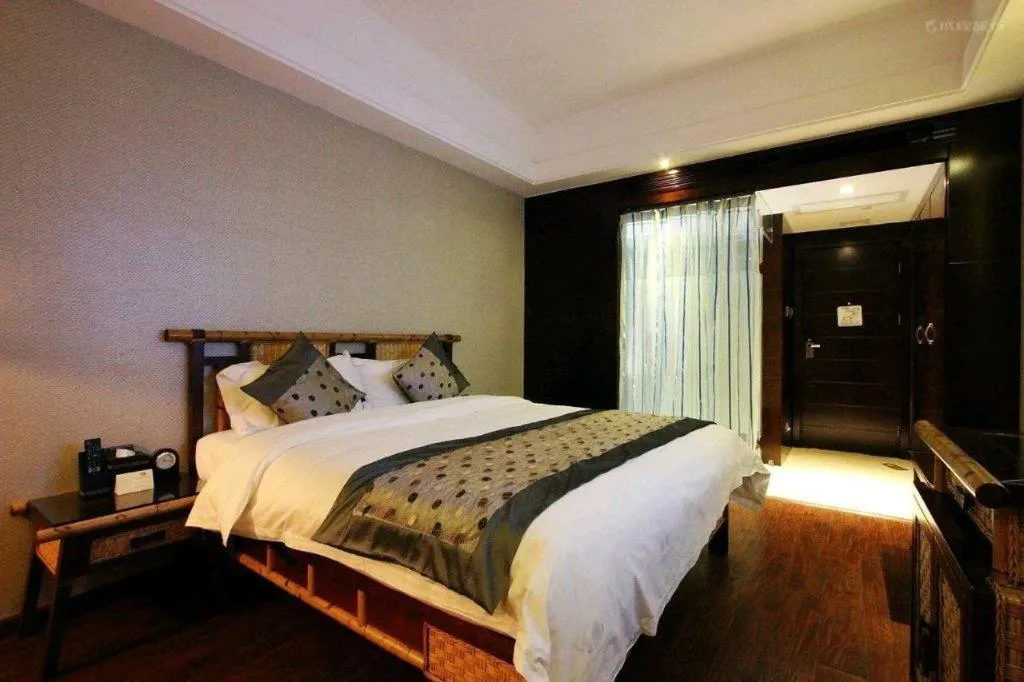Bed in Fuzhou Chuanjie Hotspring and Golf Club Hotel