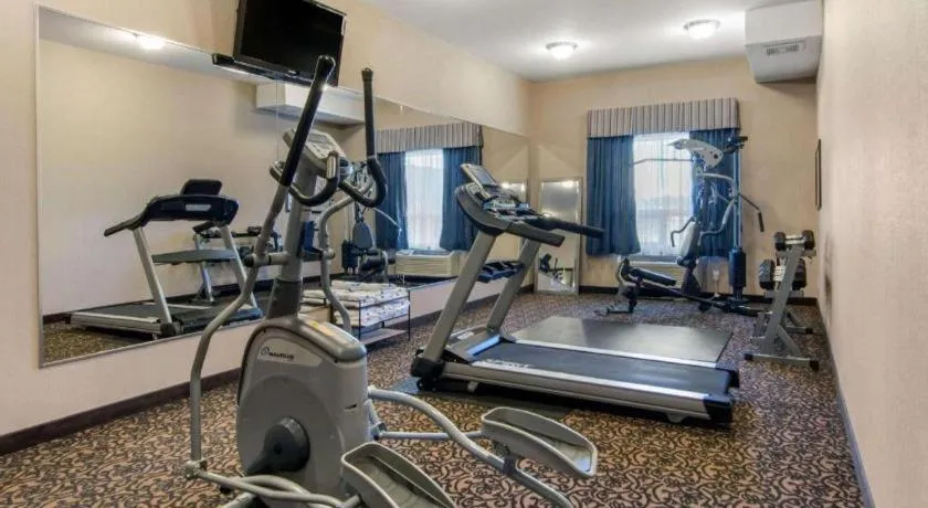 Comfort Inn & Suites