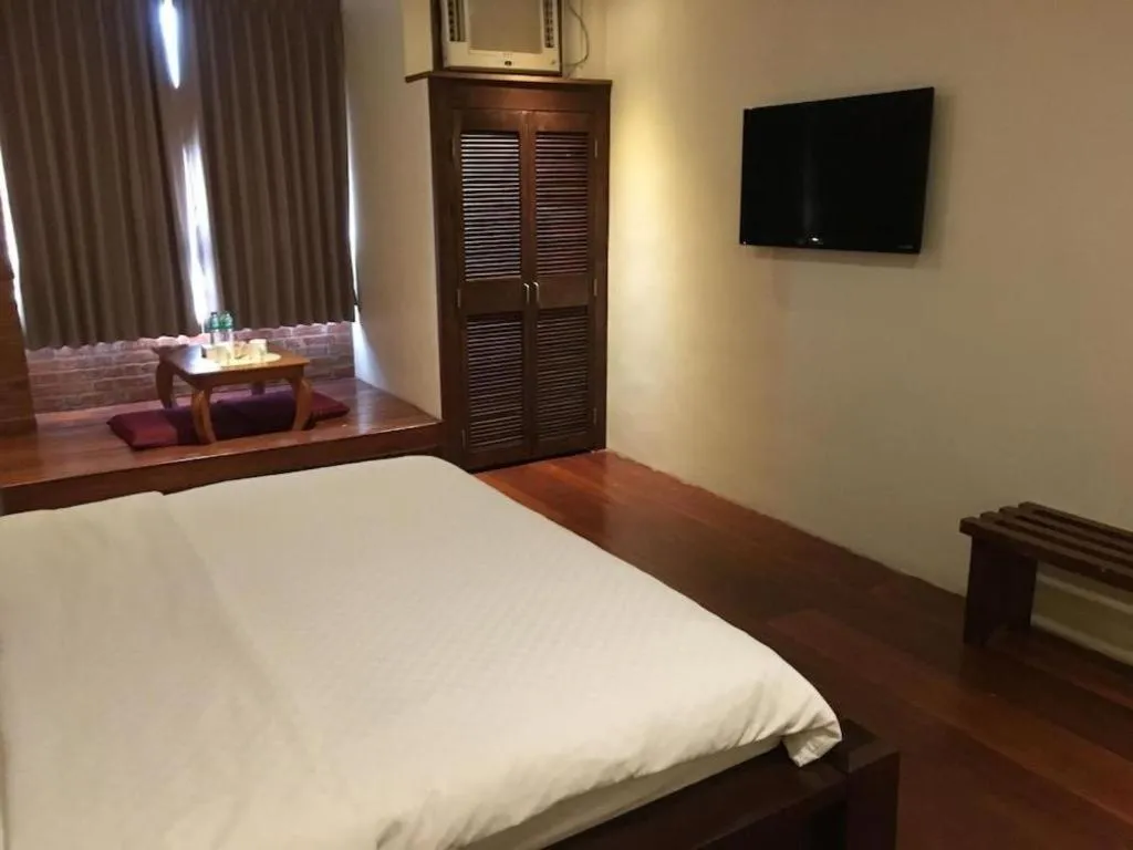 Bed in Mango Valley Hotel