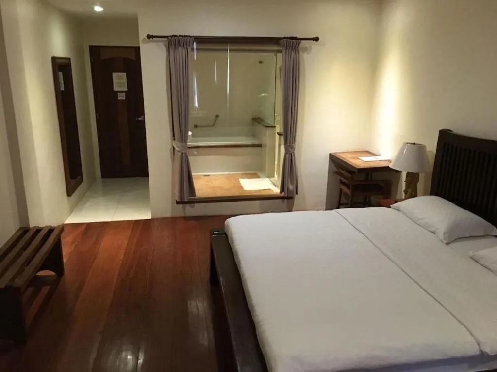 Bed in Mango Valley Hotel