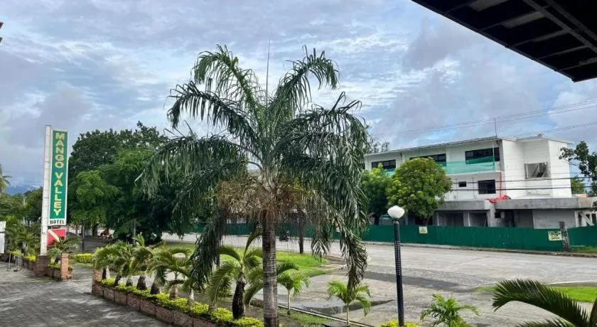 Mango Valley Hotel