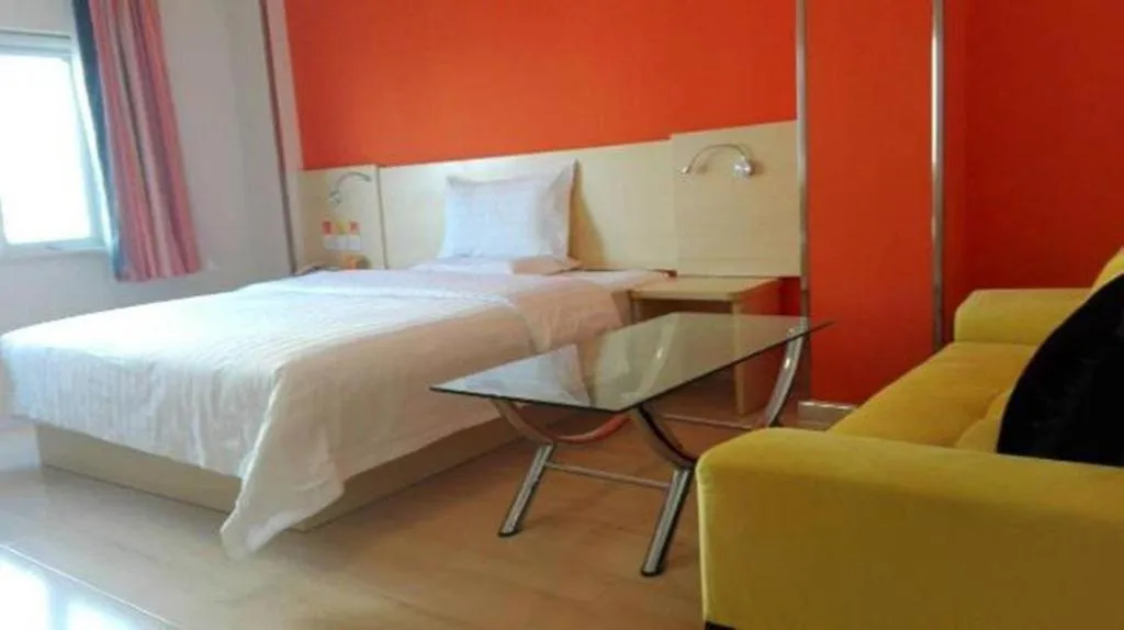 Bed in 7 Days Inn Beijing Shunyi Development Area Mordern Motor City