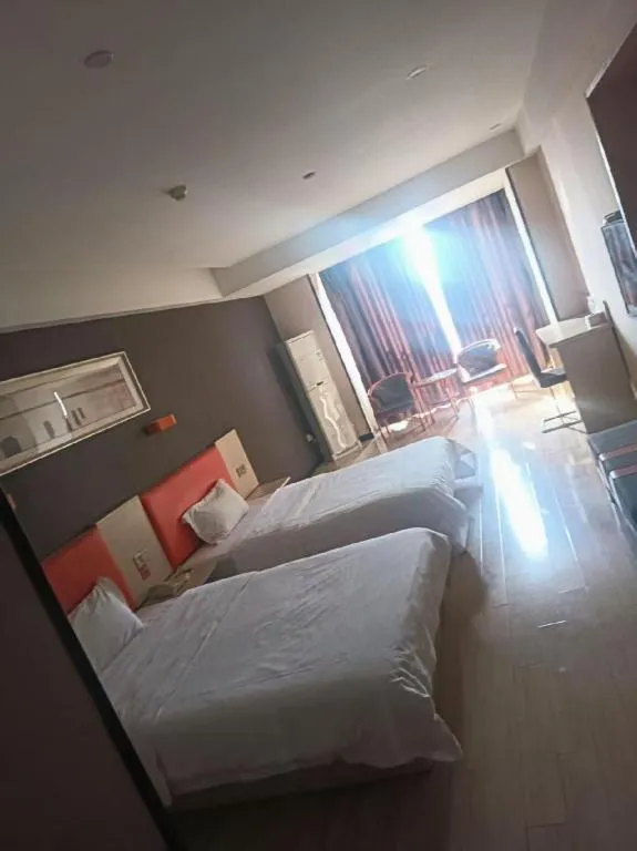 Bed in 7 Days Premium Jingjiang Fuhai New World Automobile Terminal Branch